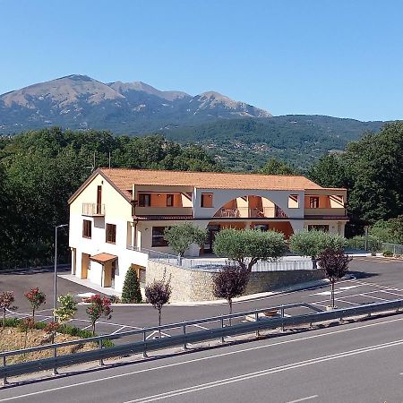 Hotel Ristorante Villa Terry Lauria Inferiore Luaran gambar