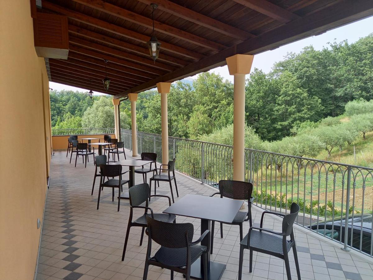 Hotel Ristorante Villa Terry Lauria Inferiore Luaran gambar